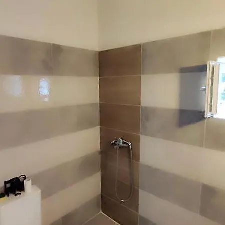 Azzuro * سكوبيلوس تاون